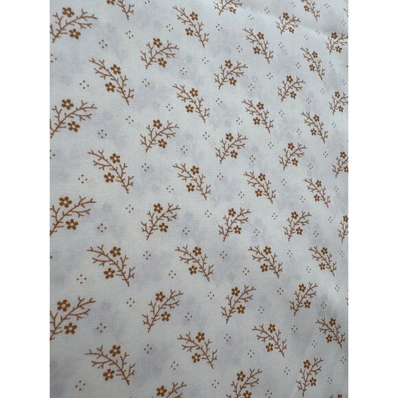 Floral Gatherings Primitive Gatherings Brown Floral Cotton Fabric 62" x 55" Quil - Picture 1 of 8